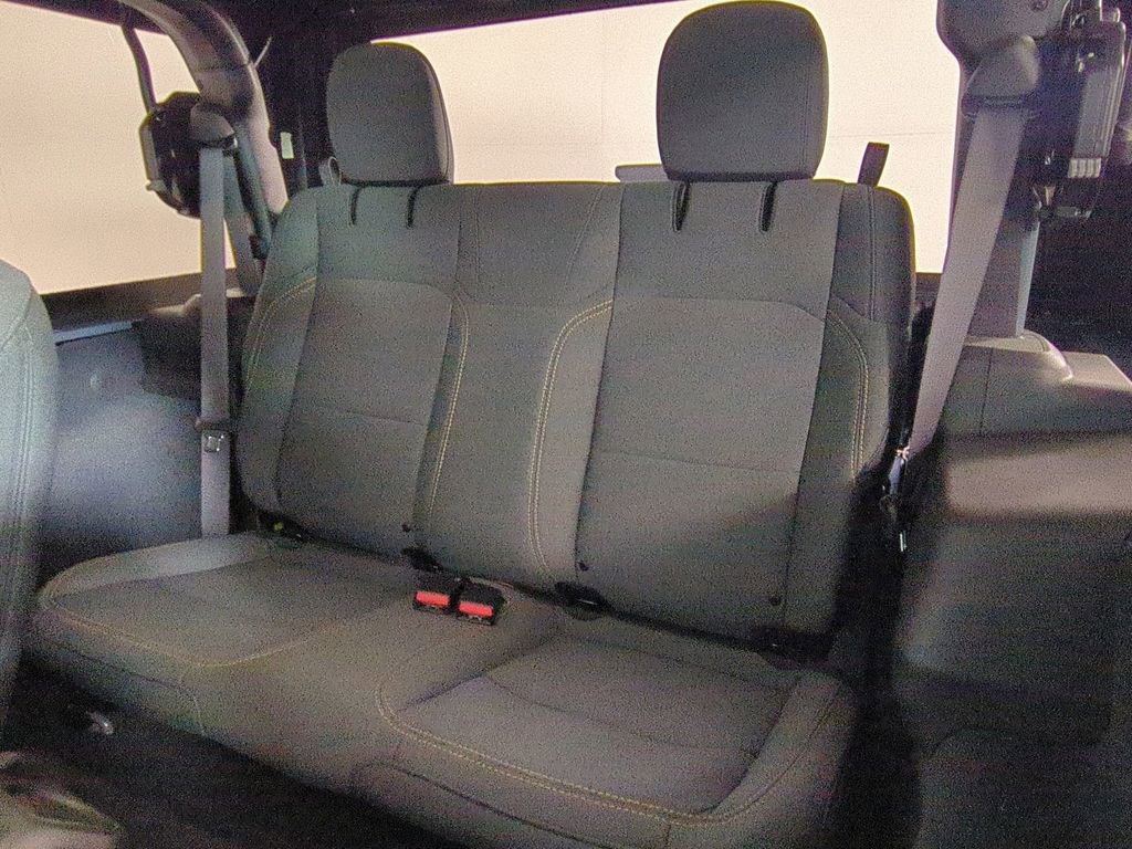 Used 2024 Jeep Wrangler Sport S AWD/4WD image 15