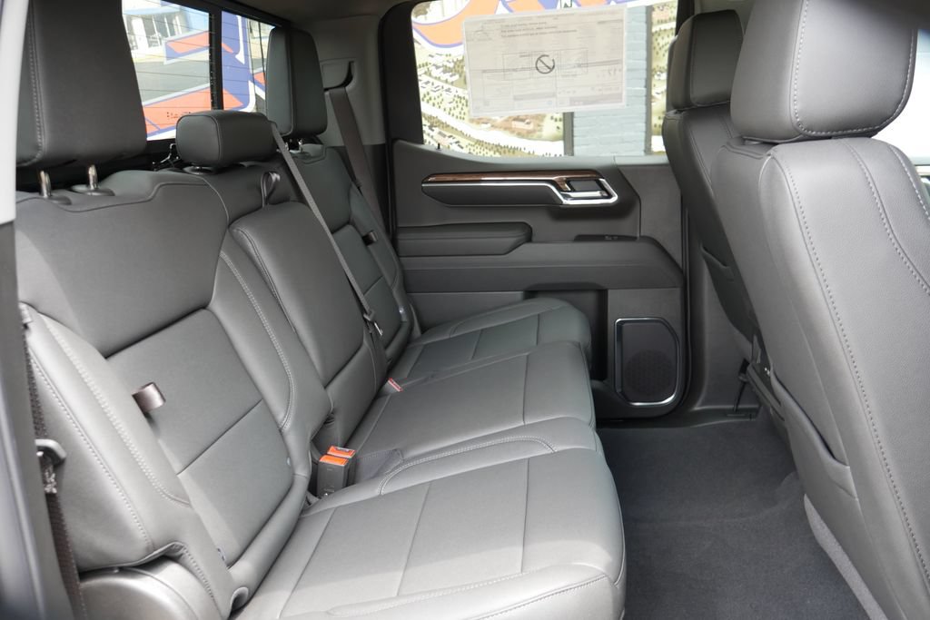 New 2026 Chevrolet Silverado 1500 RST w/ Convenience Package II AWD/4WD image 14