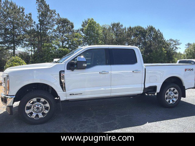 Used 2023 Ford F350 Lariat w/ Lariat Ultimate Package AWD/4WD image 4