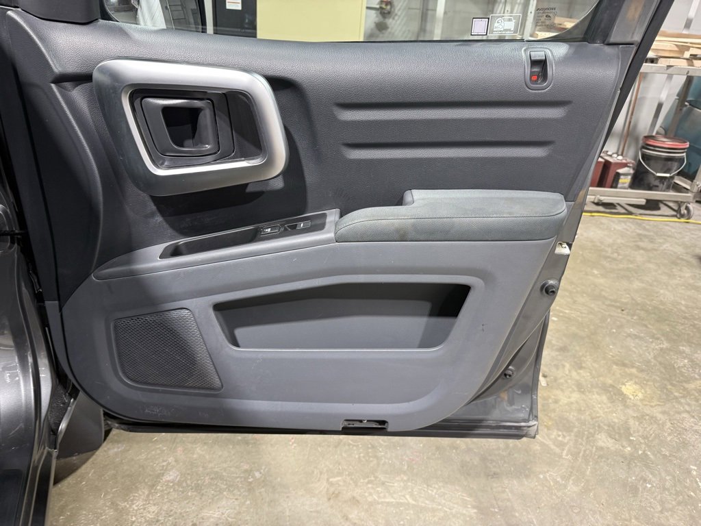 Used 2007 Honda Ridgeline RT image 39