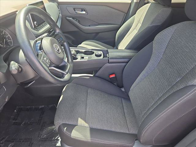 Used 2023 Nissan Rogue SV AWD/4WD image 15