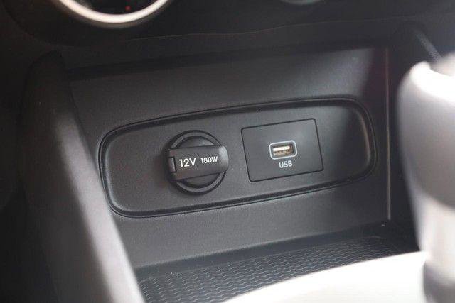 Used 2021 Hyundai Venue SE FWD image 13