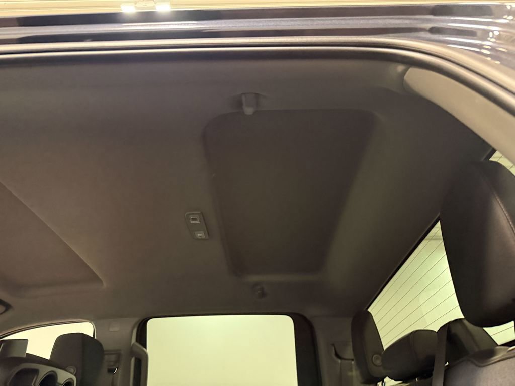 Used 2023 Chevrolet Silverado 1500 Custom image 51