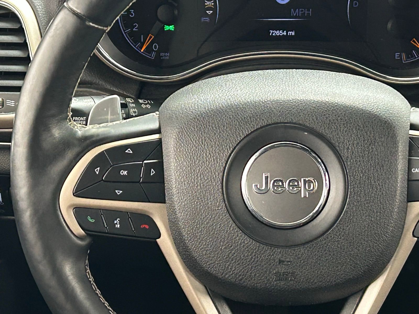 Used 2017 Jeep Grand Cherokee Limited image 11