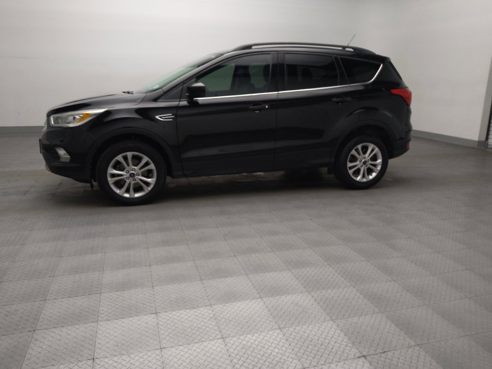Used 2019 Ford Escape SEL FWD image 2