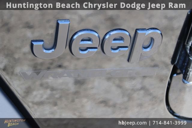 Used 2023 Jeep Wrangler Sport AWD/4WD image 9