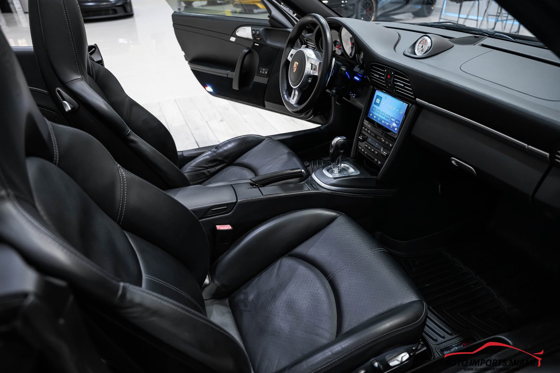 Used 2012 Porsche 911 Turbo S image 59