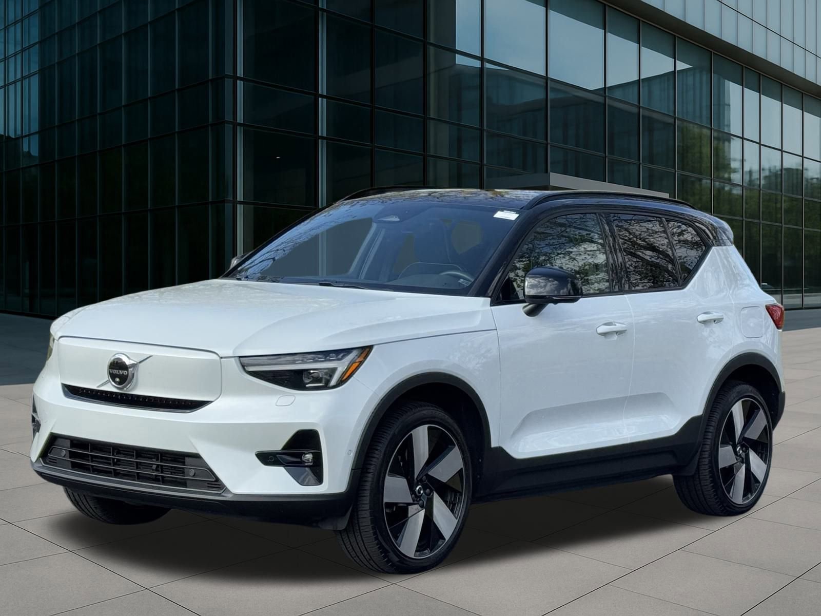 Used 2023 Volvo XC40 Recharge Ultimate w/ Protection Package Premier