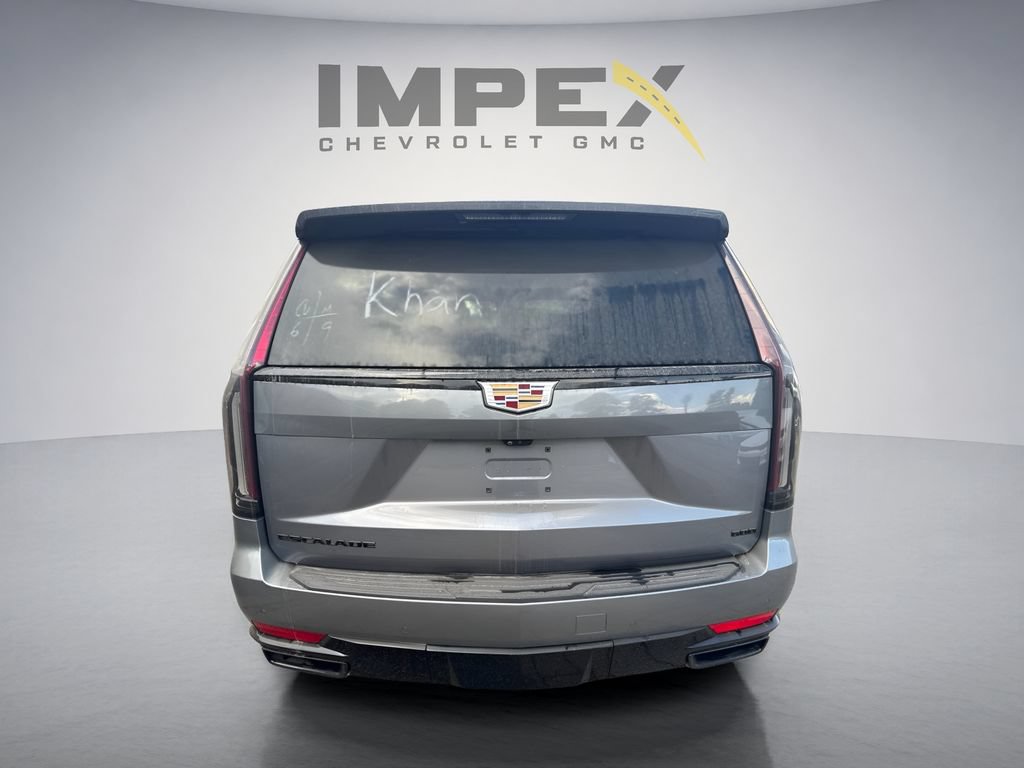 Used 2022 Cadillac Escalade Sport Platinum AWD/4WD image 4