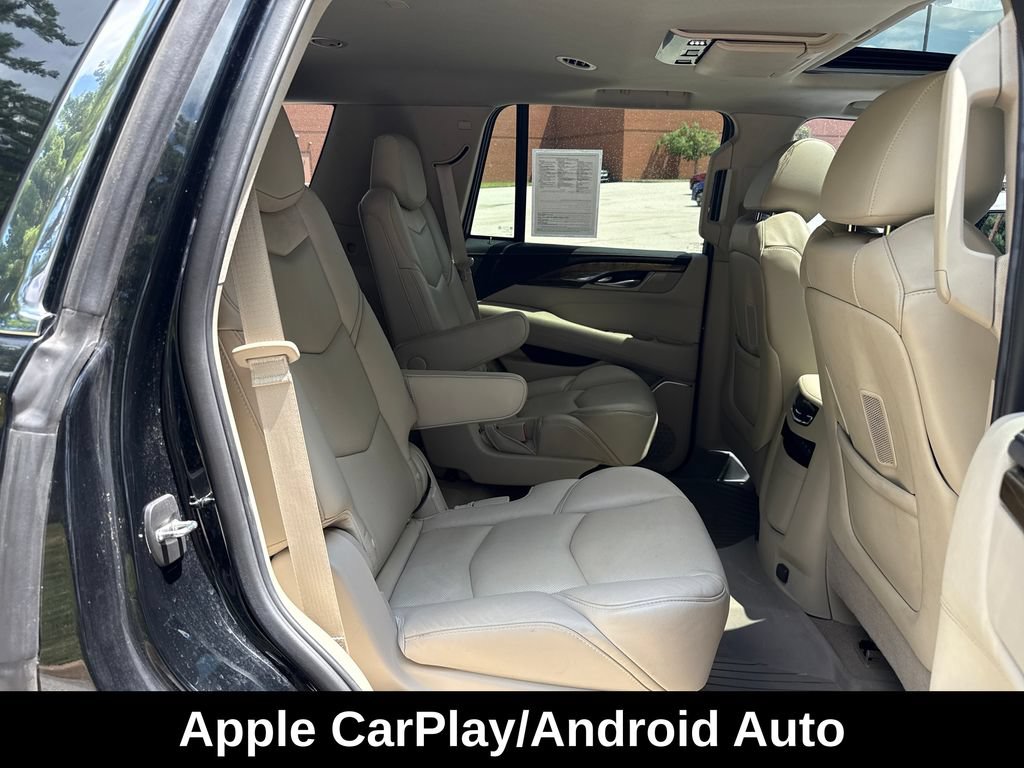 Used 2019 Cadillac Escalade Premium Luxury AWD/4WD image 33