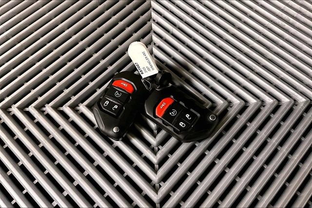 Used 2025 Jeep Wrangler Sahara 4xe w/ Safety Group image 11