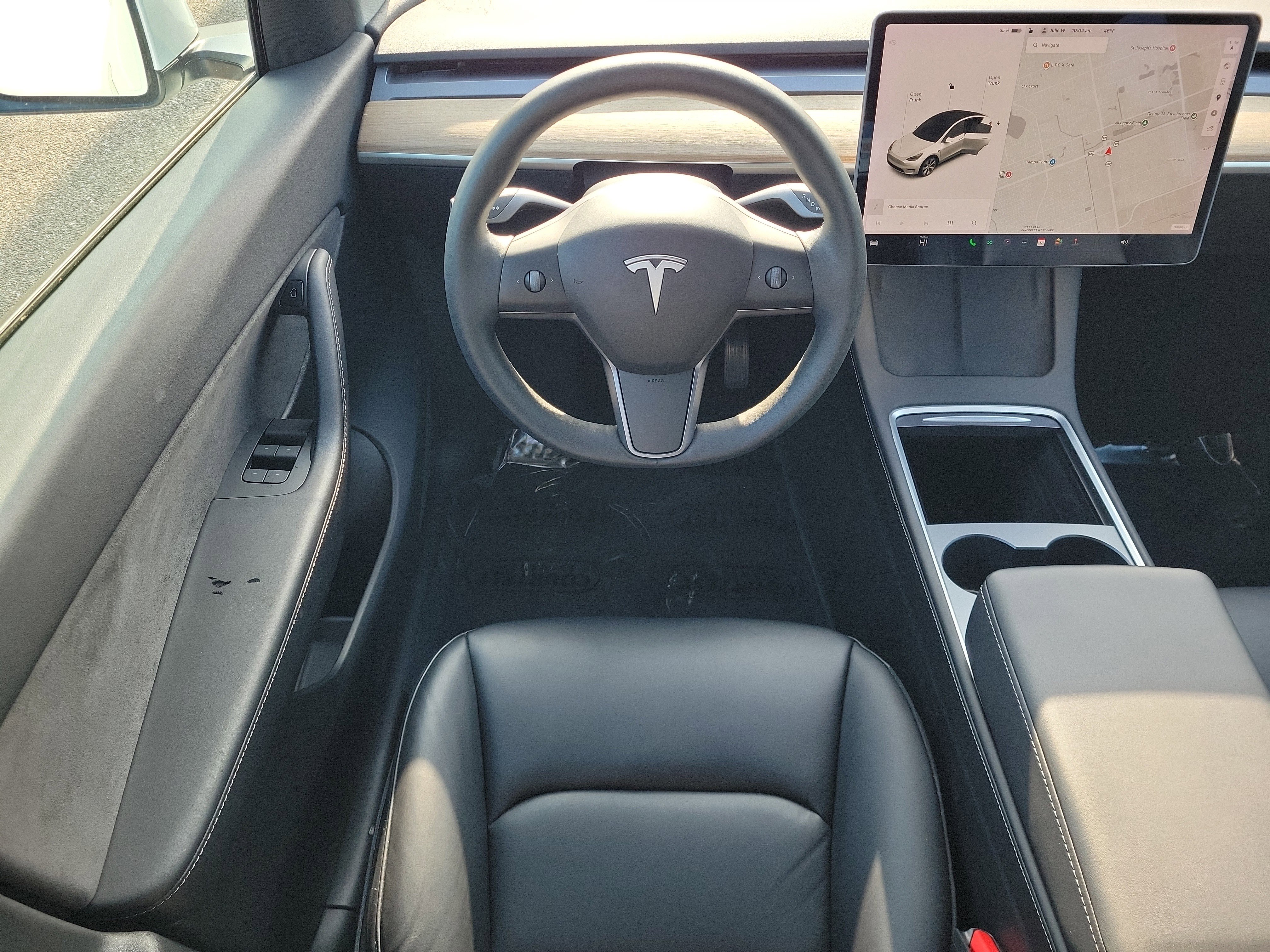 Used 2021 Tesla Model Y Long Range image 17