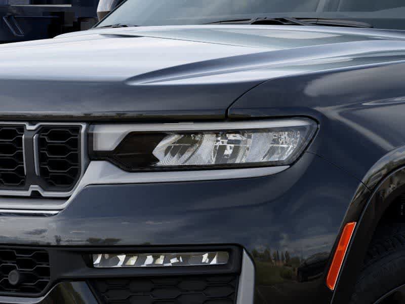 New 2026 Jeep Grand Cherokee L Limited AWD/4WD image 10