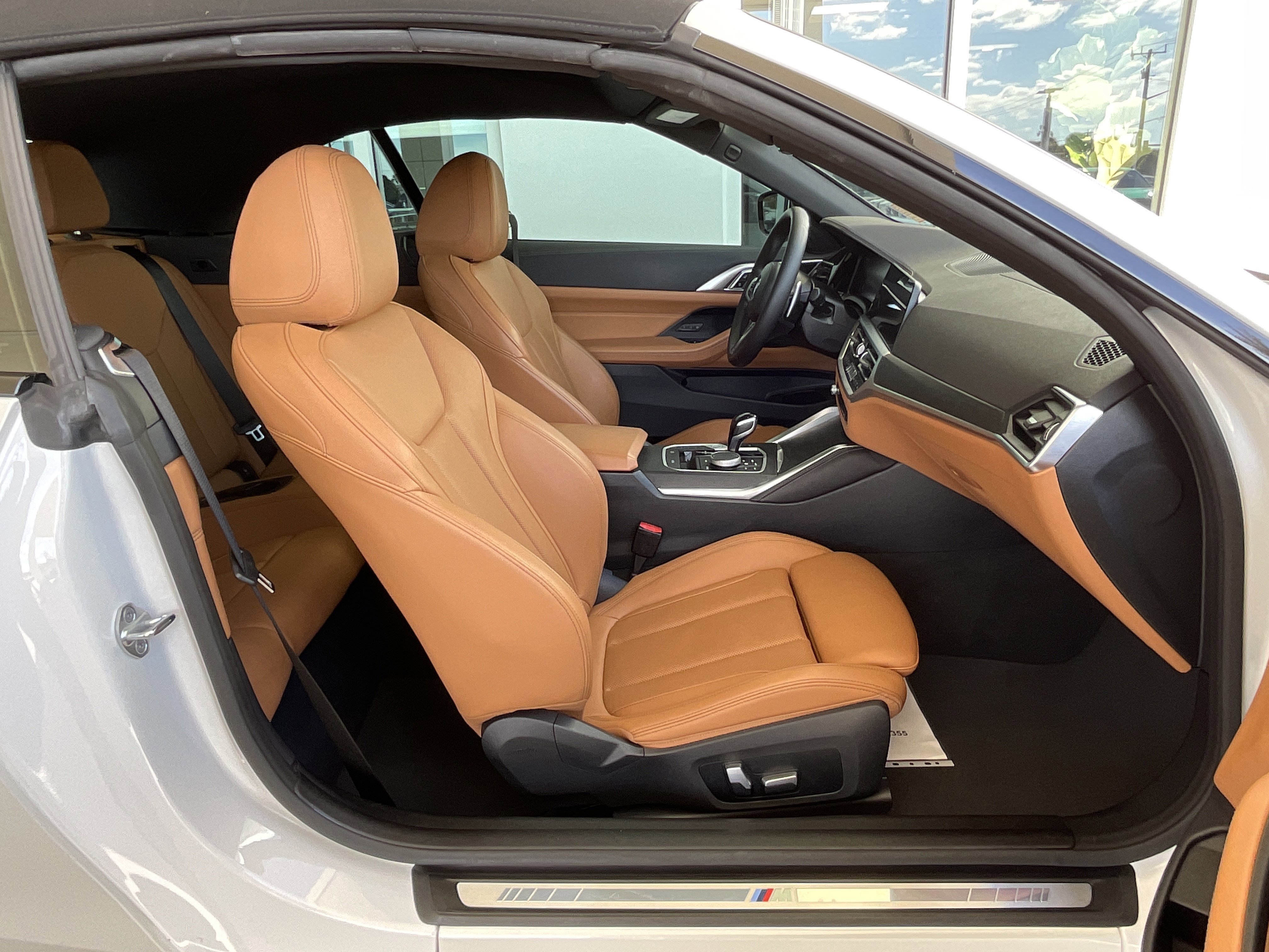 Certified 2023 BMW 430i Convertible w/ M Sport Package image 25