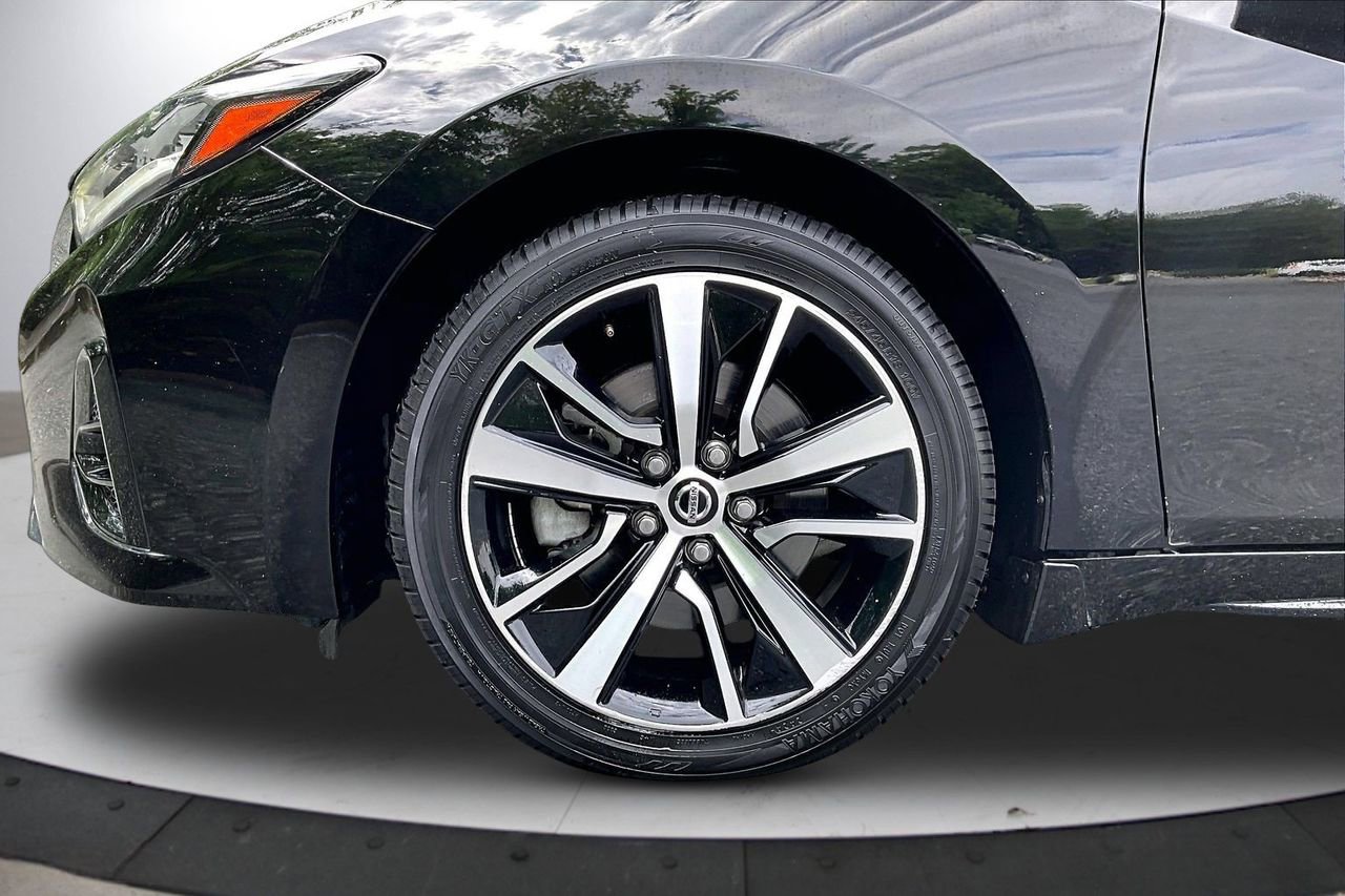 Used 2021 Nissan Maxima 3.5 SV w/ Floor Mat Group FWD image 32