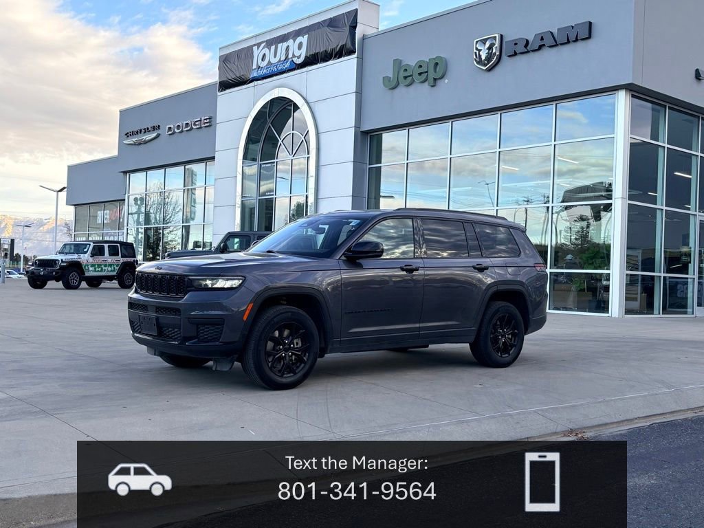 Used 2024 Jeep Grand Cherokee L Laredo image 1