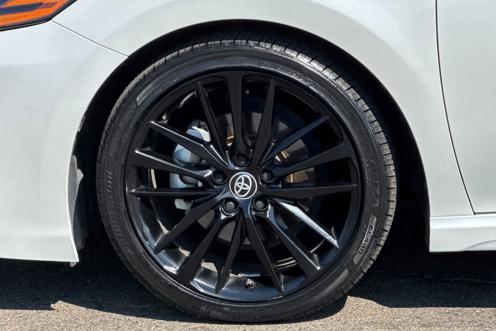 Used 2023 Toyota Camry XSE FWD image 29