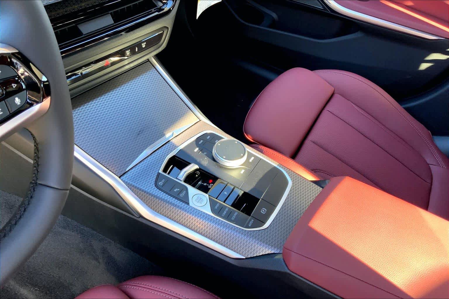 New 2026 BMW 330i xDrive Sedan w/ Premium Package AWD/4WD image 7