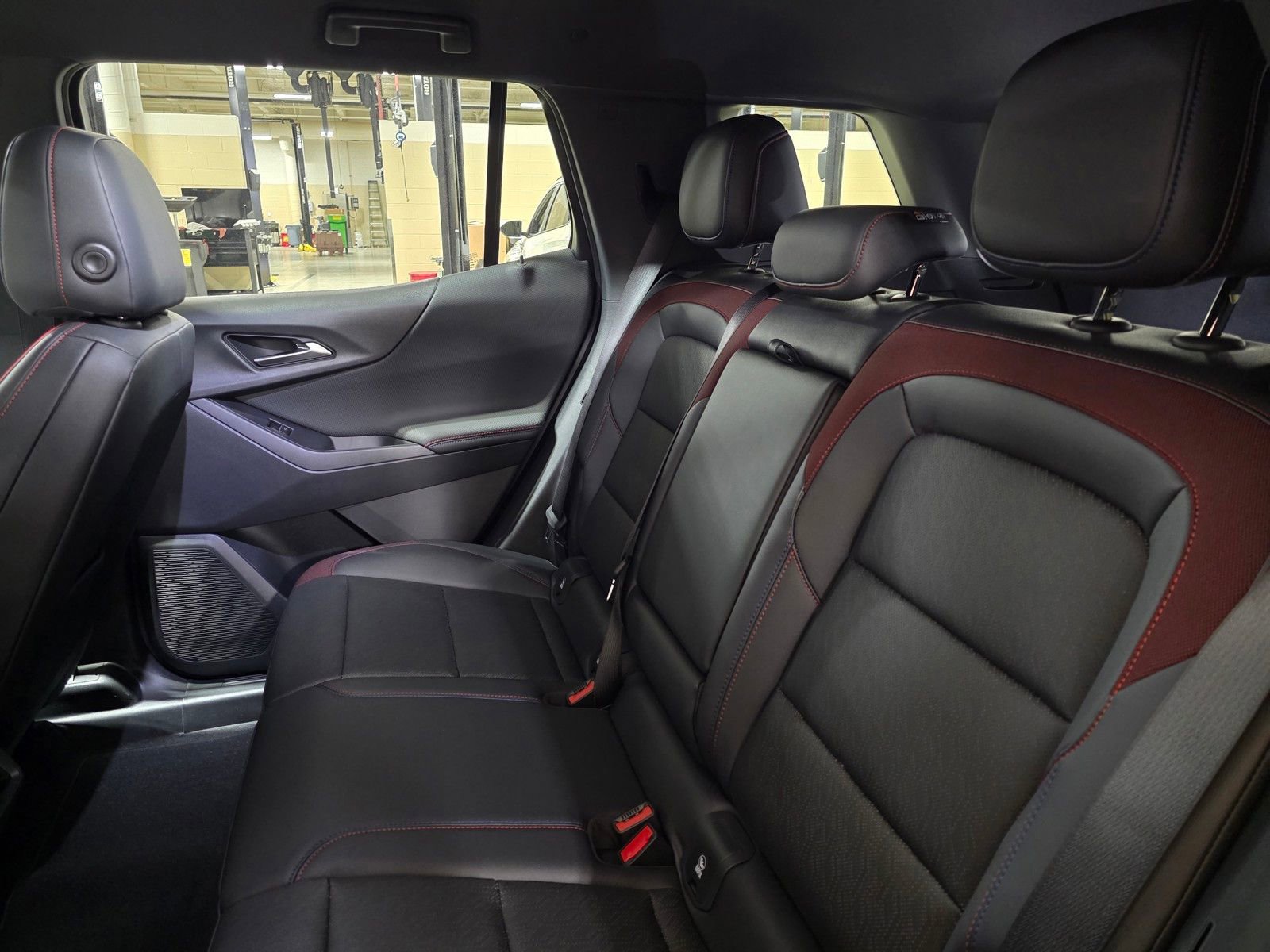 New 2026 Chevrolet Equinox RS image 14