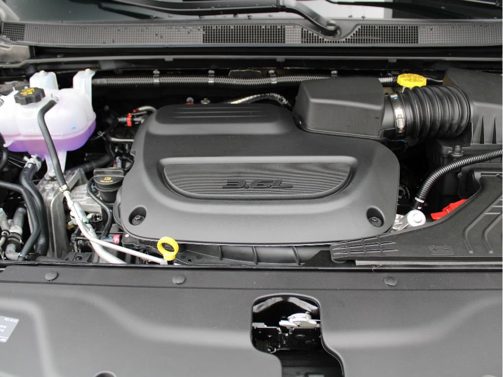 New 2026 Chrysler Pacifica Select AWD/4WD image 39