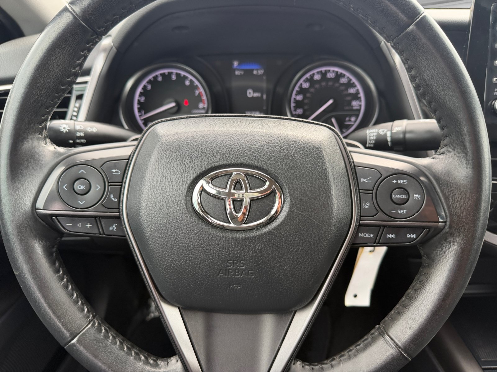 Used 2024 Toyota Camry SE FWD image 19