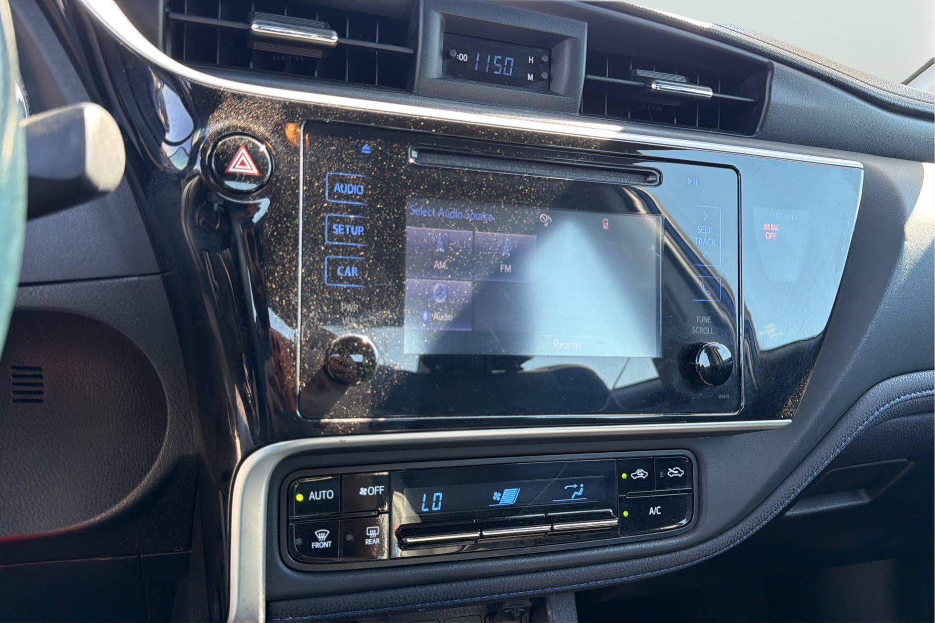 Used 2019 Toyota Corolla SE w/ Protection Package FWD image 25
