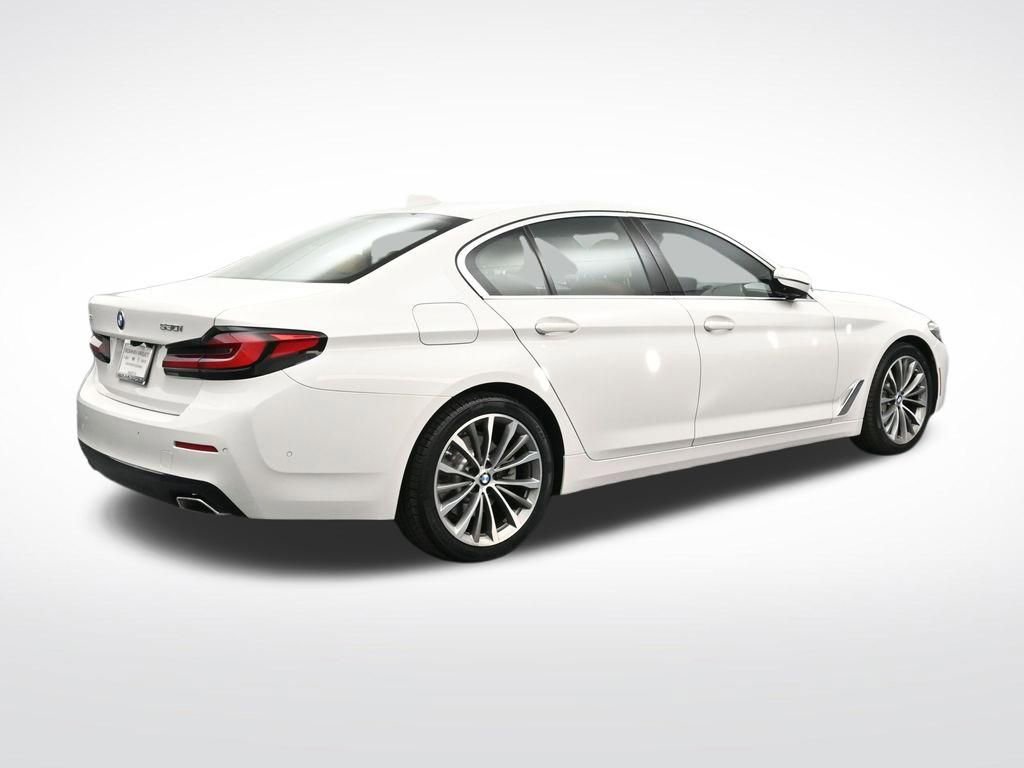 Used 2021 BMW 530i xDrive w/ Convenience Package AWD/4WD image 5