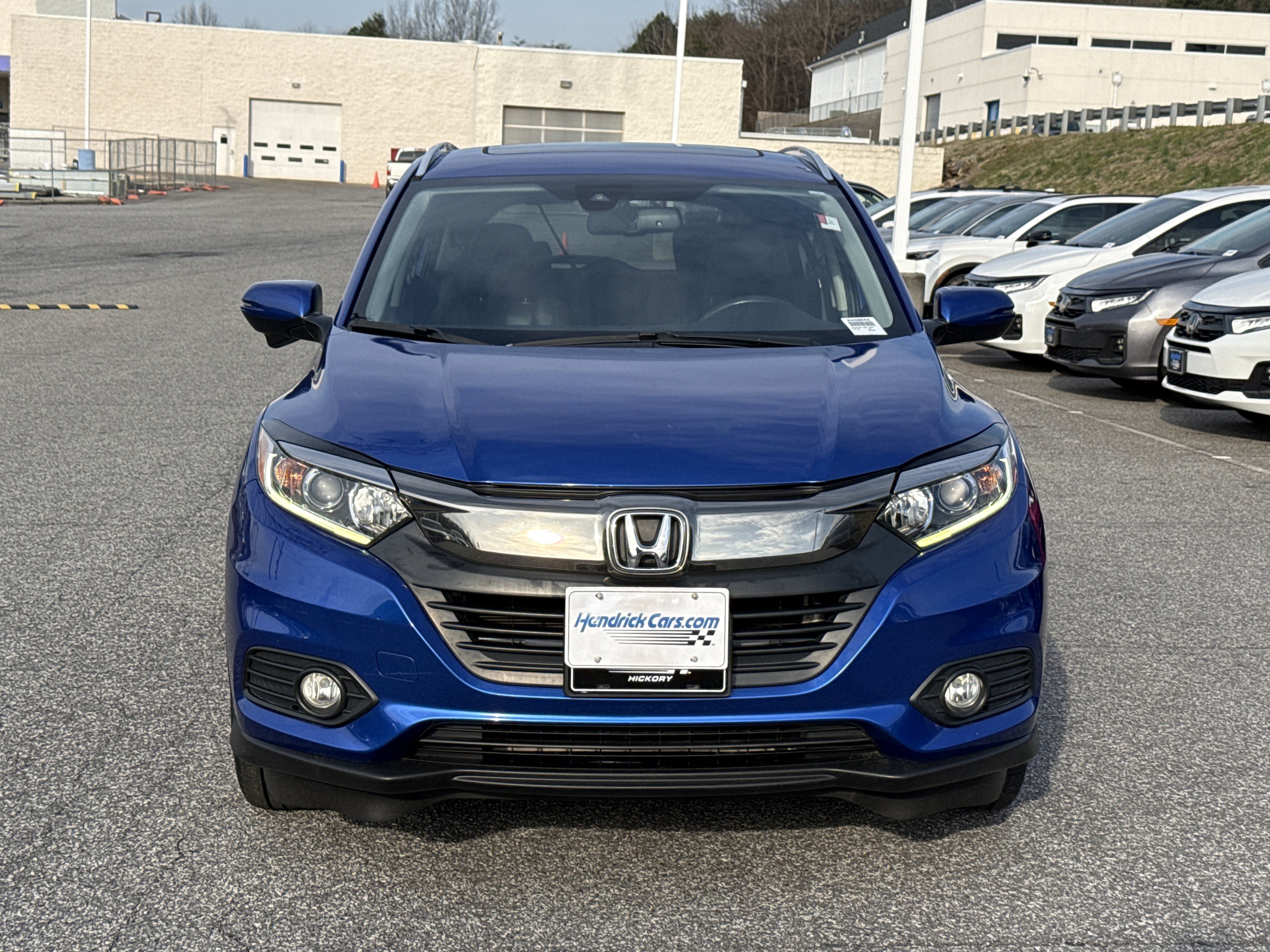 Used 2021 Honda HR-V EX-L image 3