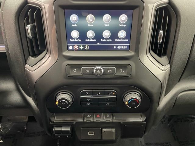 Used 2019 Chevrolet Silverado 1500 Custom w/ Custom Value Package image 3