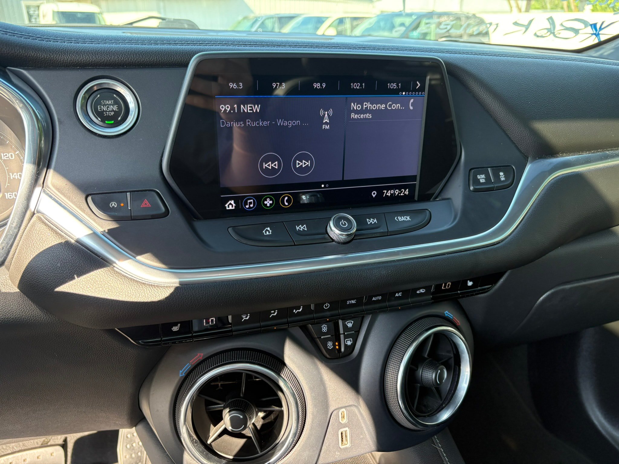 Used 2020 Chevrolet Blazer LT FWD image 21