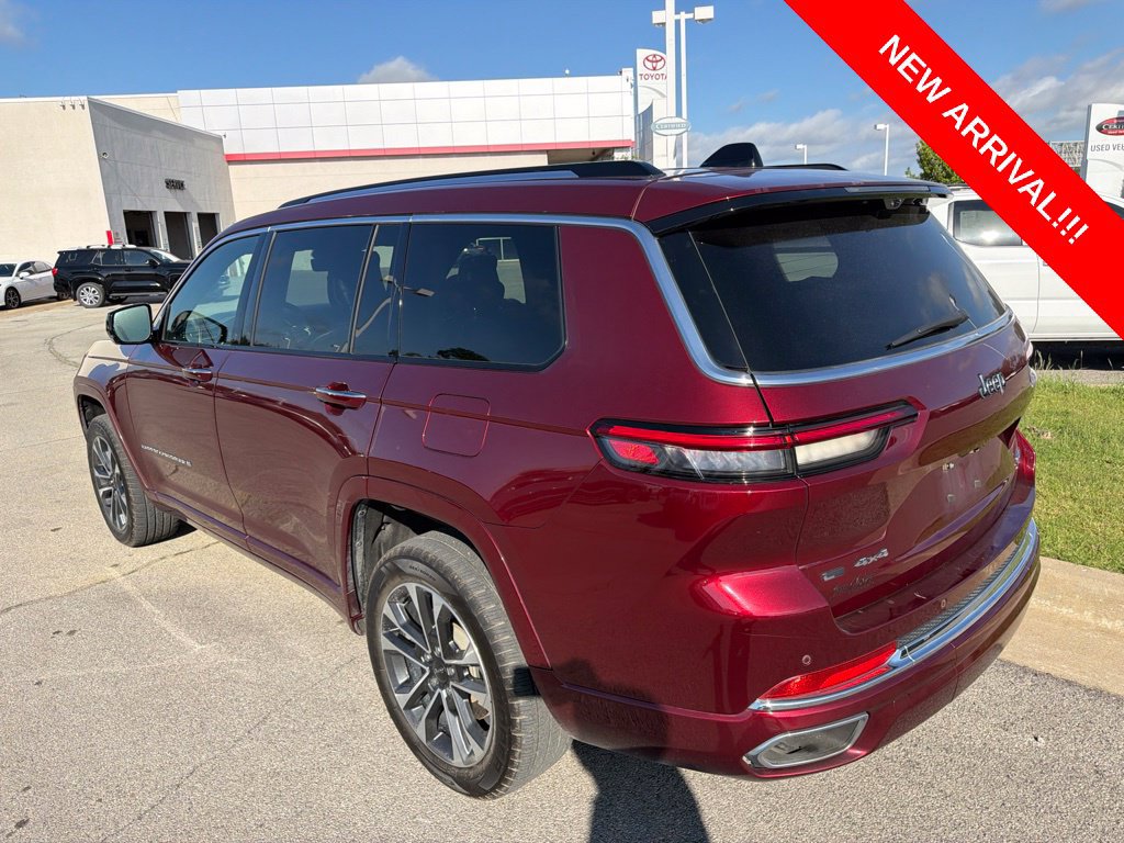 Used 2023 Jeep Grand Cherokee L Overland w/ Advanced Protech Group III AWD/4WD image 6