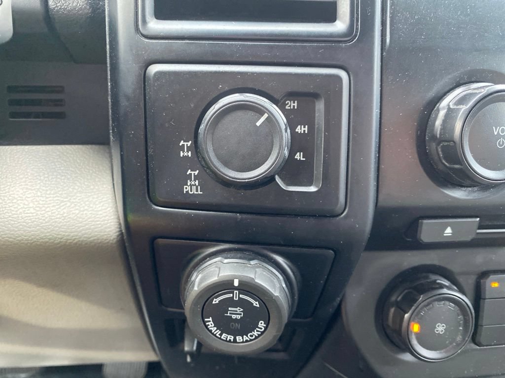 Used 2016 Ford F150 XL w/ Equipment Group 101A Mid AWD/4WD image 30