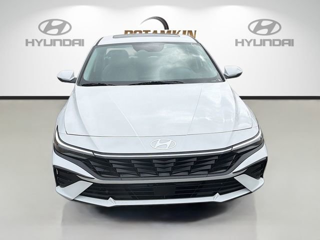New 2026 Hyundai Elantra Limited image 2