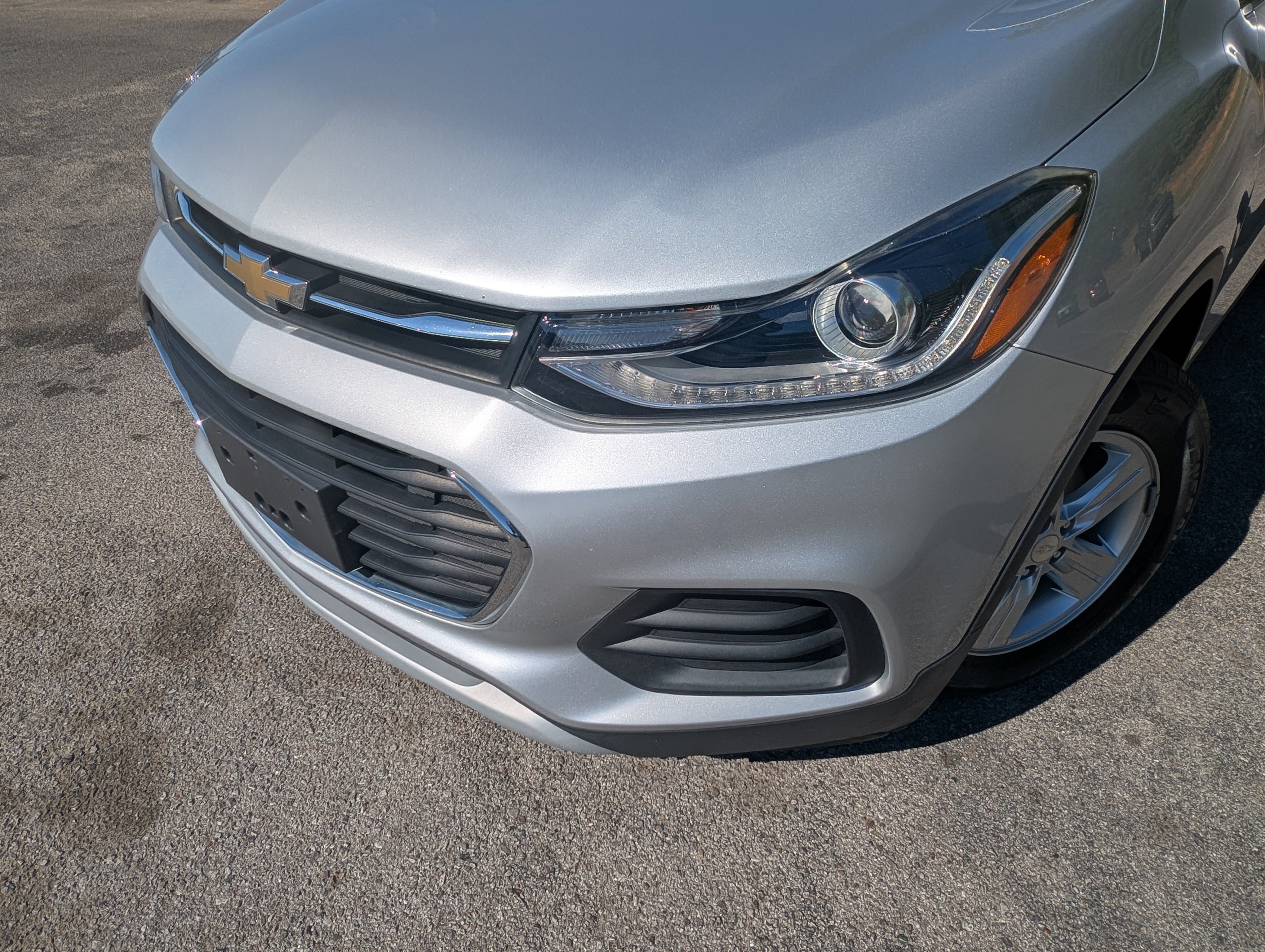 Used 2019 Chevrolet Trax LT FWD image 13