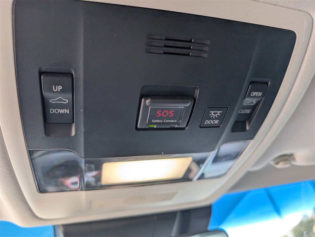 Used 2019 Lexus ES 300h image 12