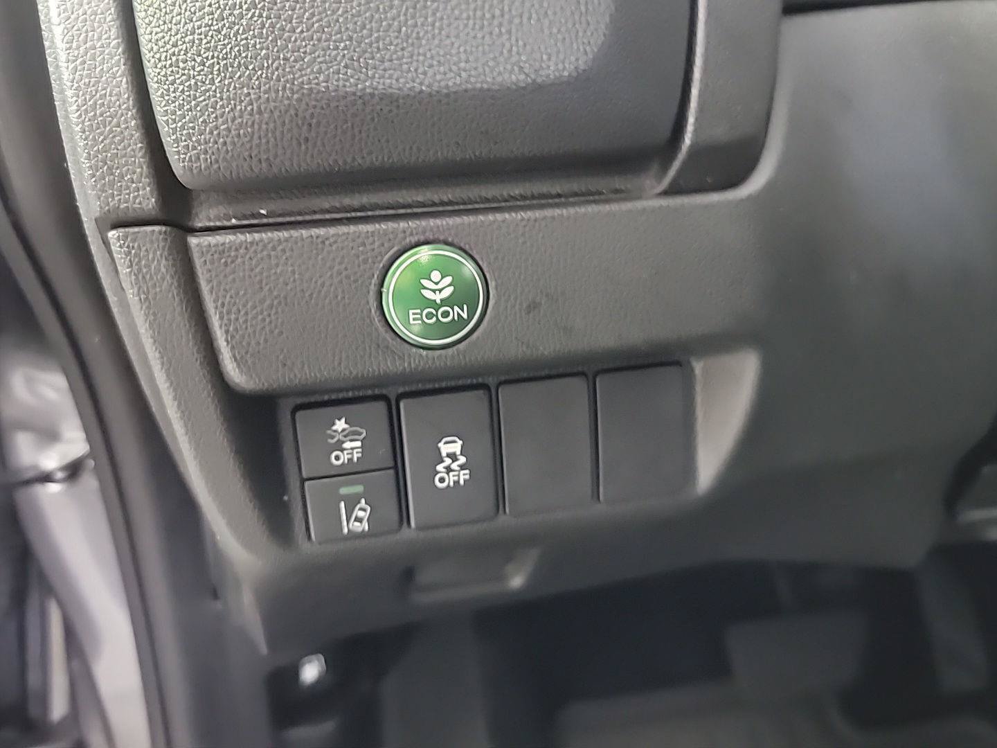 Used 2018 Honda Fit EX image 36