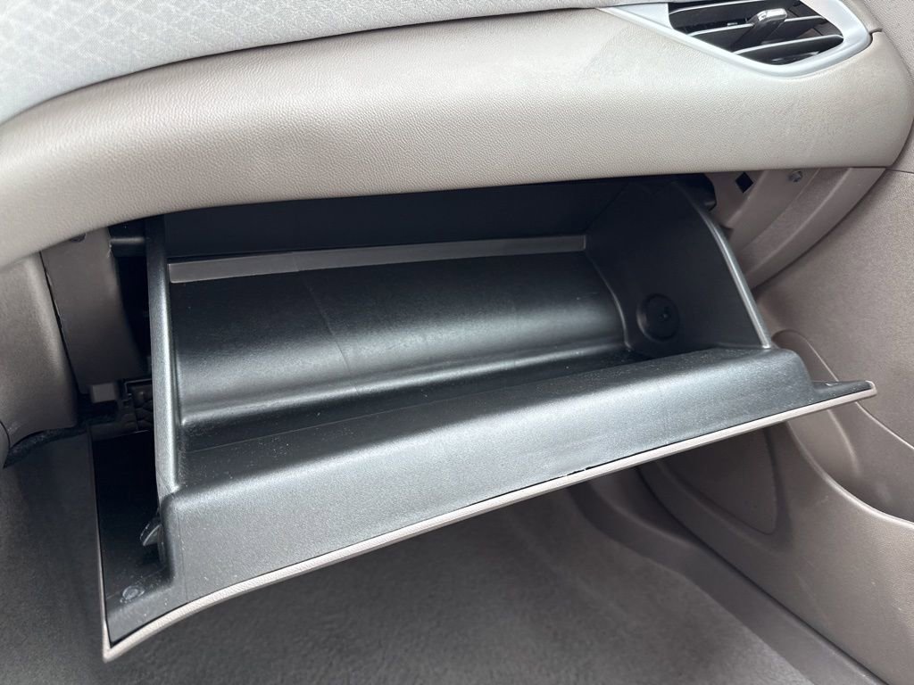 Used 2025 Chevrolet Malibu LT image 32