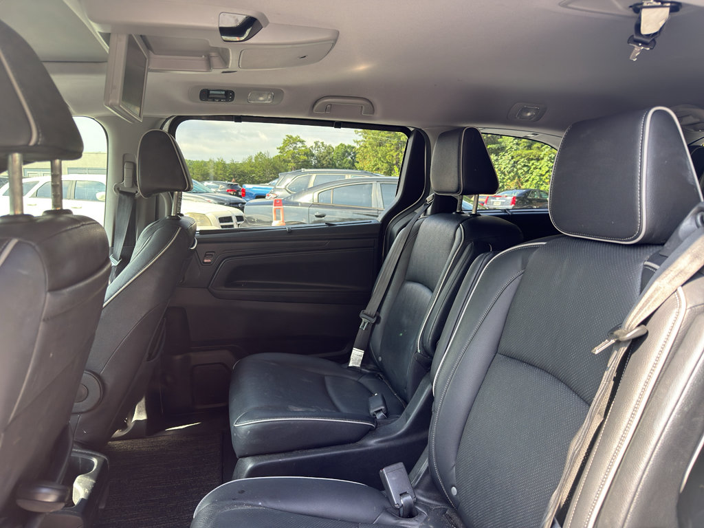 Used 2023 Honda Odyssey Elite image 6