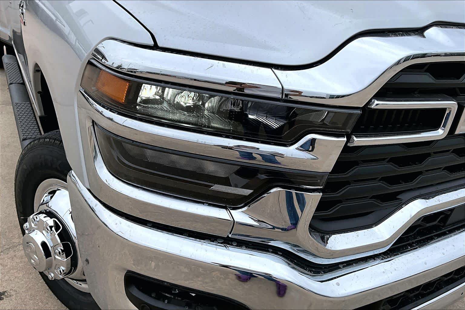 New 2026 RAM 3500 Tradesman AWD/4WD image 14