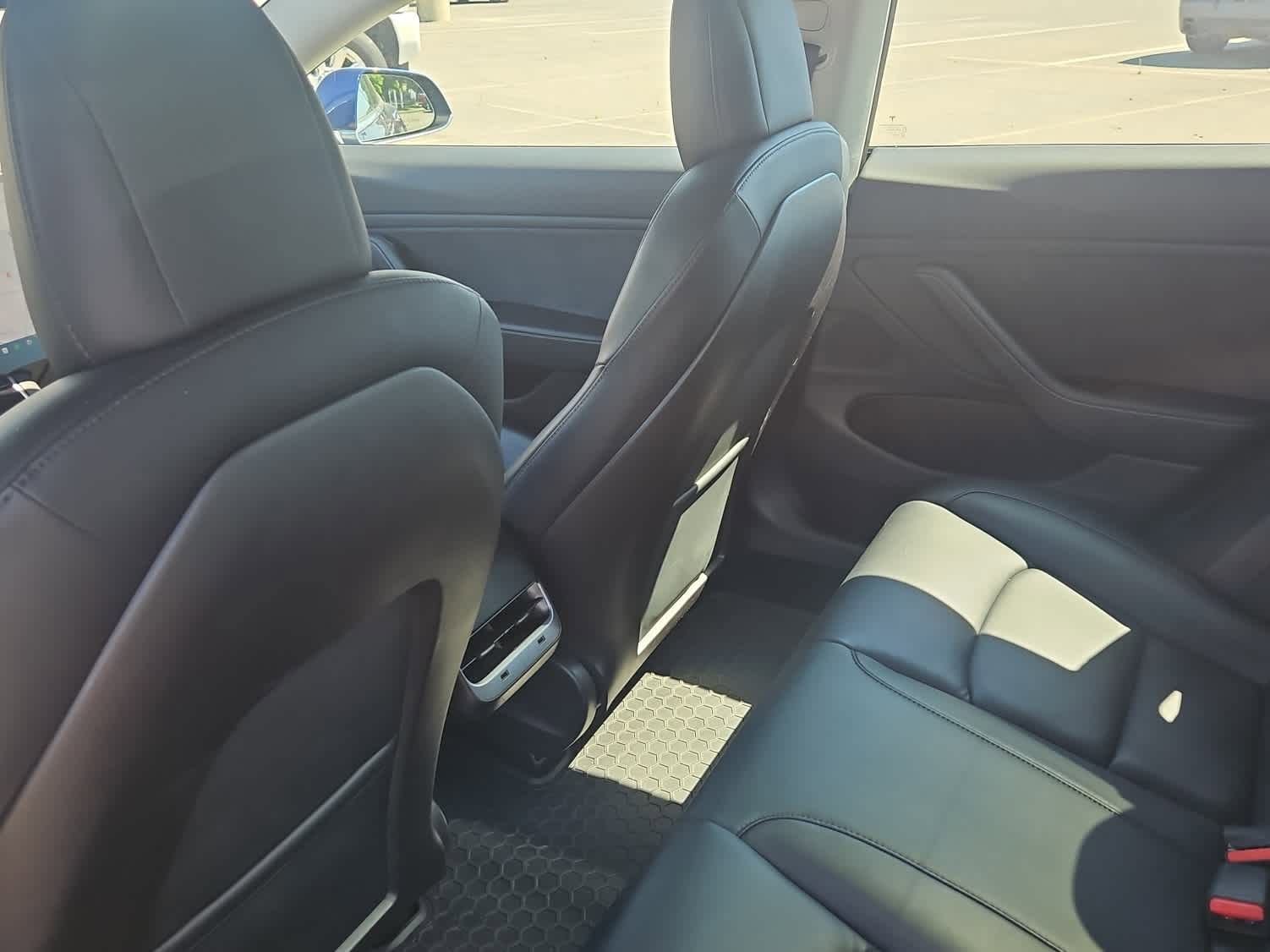 Used 2019 Tesla Model 3 RWD image 11