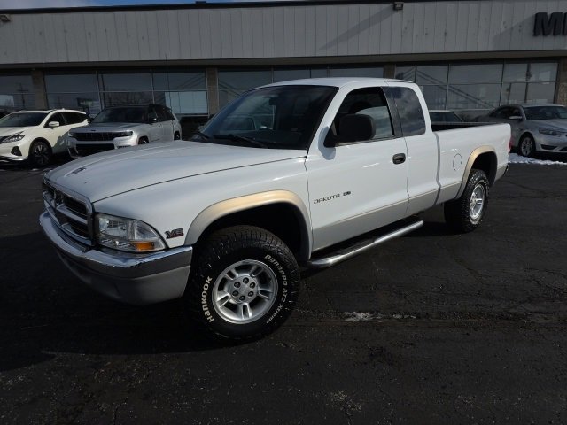 Used 1997 Dodge Dakota SLT image 2