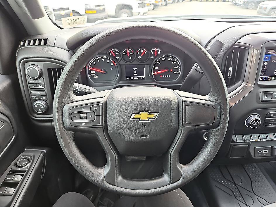 New 2026 Chevrolet Silverado 1500 Custom AWD/4WD image 16