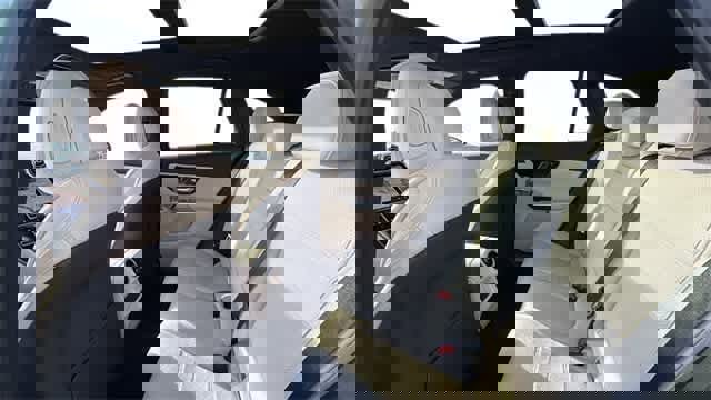 Certified 2026 Mercedes-Benz GLC 300 4MATIC image 6