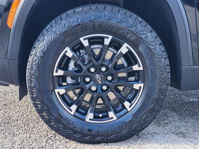 Used 2025 Chevrolet Traverse Z71 AWD/4WD image 10