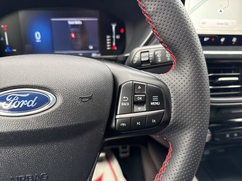 Used 2023 Ford Escape ST-Line w/ Tech Pack #1 image 18