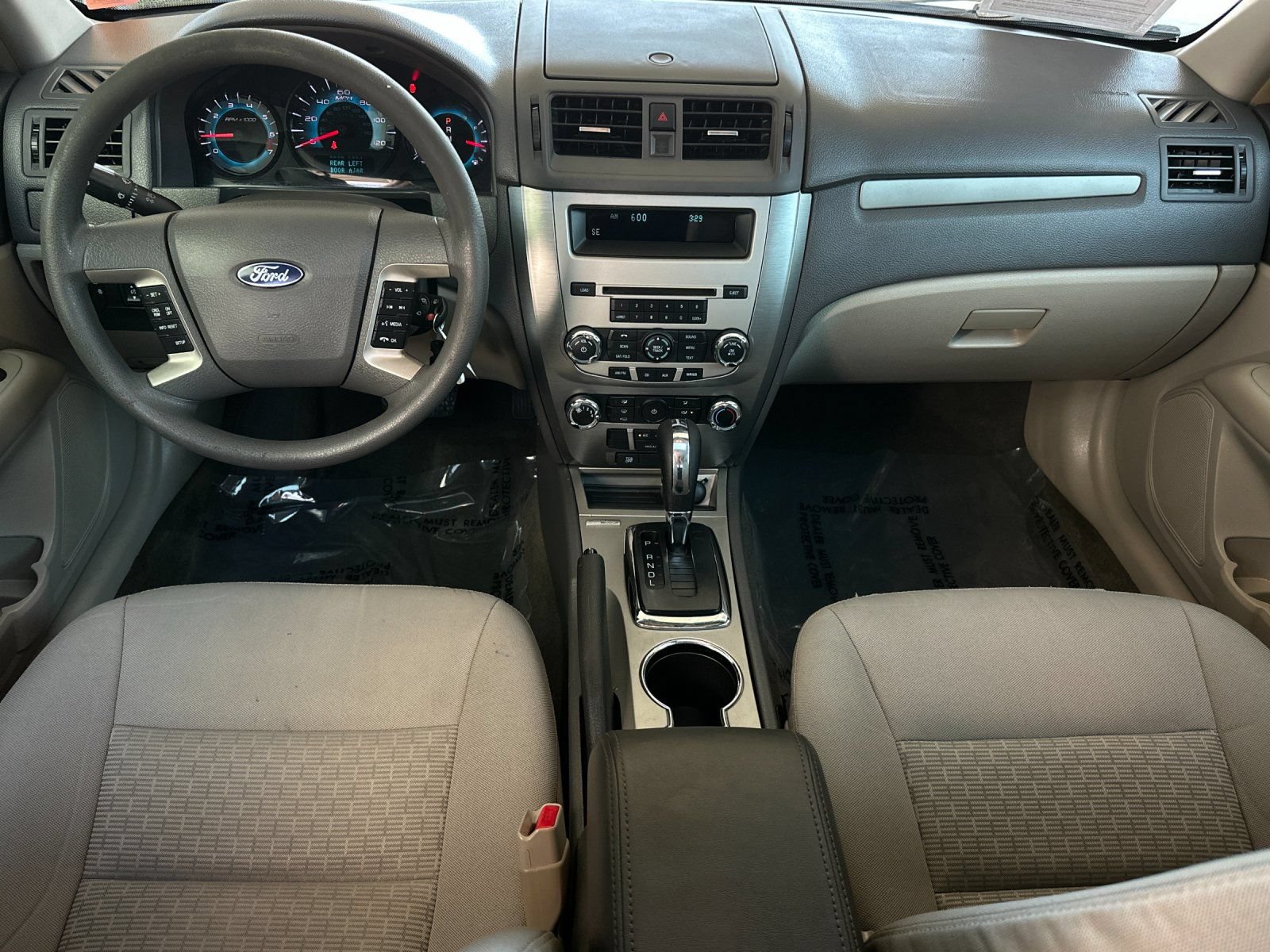 Used 2012 Ford Fusion SE FWD image 12