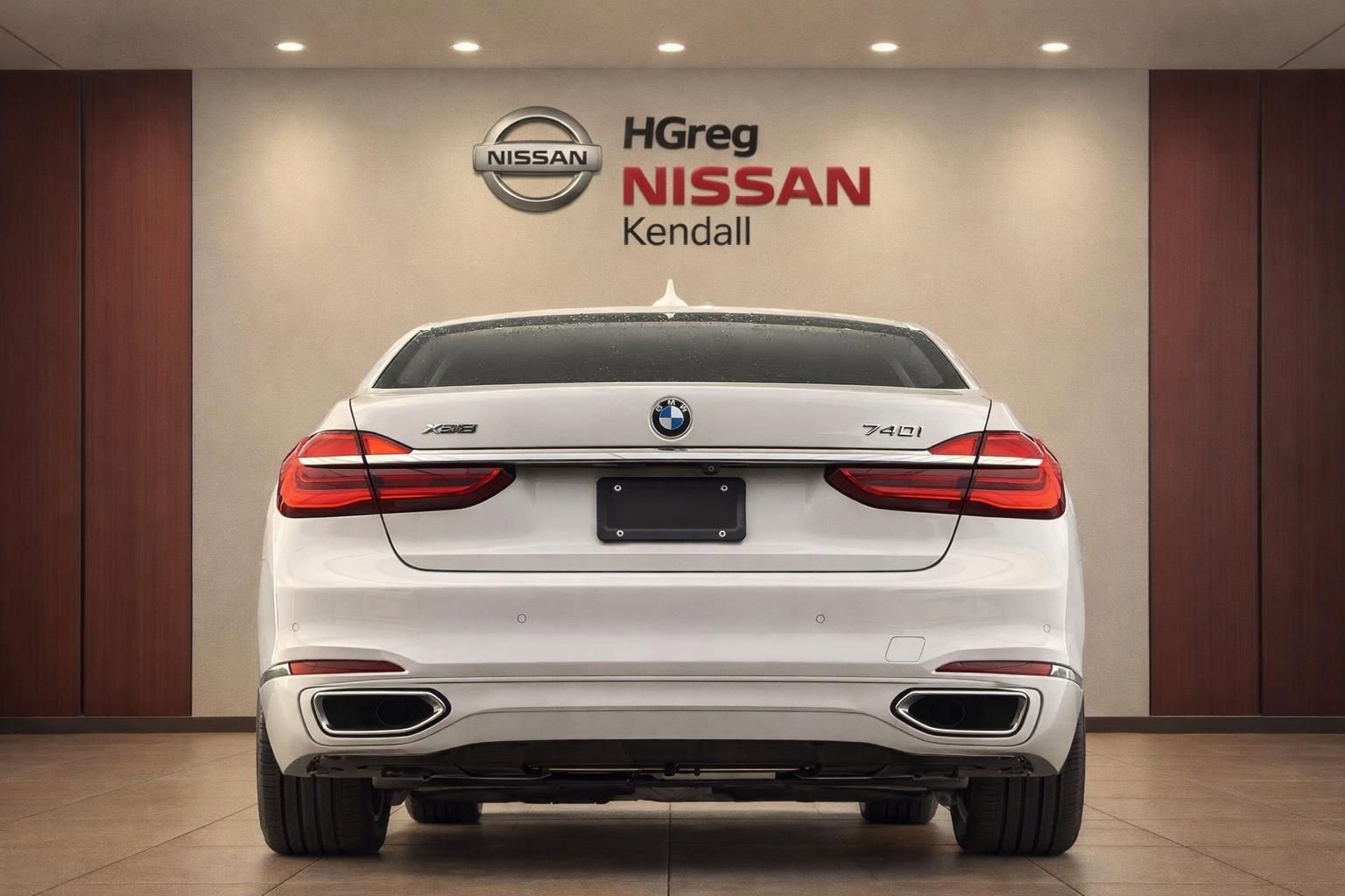 Used 2018 BMW 740i xDrive AWD/4WD image 6