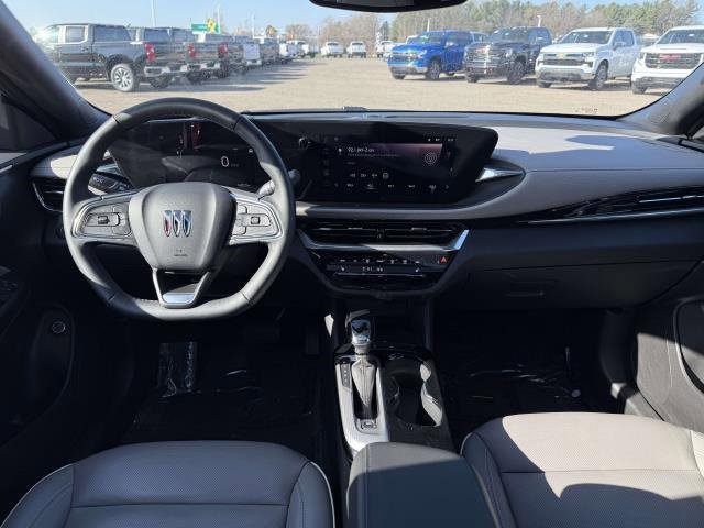 Used 2024 Buick Envista Avenir image 16