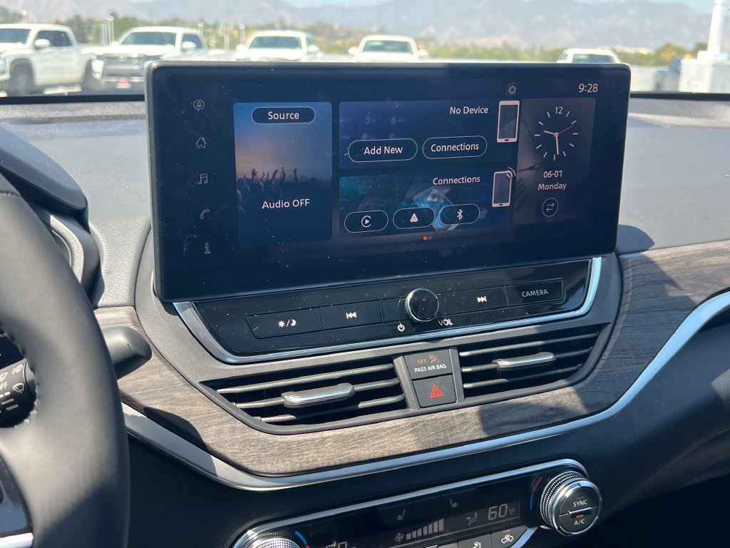 New 2026 Nissan Altima 2.5 SV FWD image 28