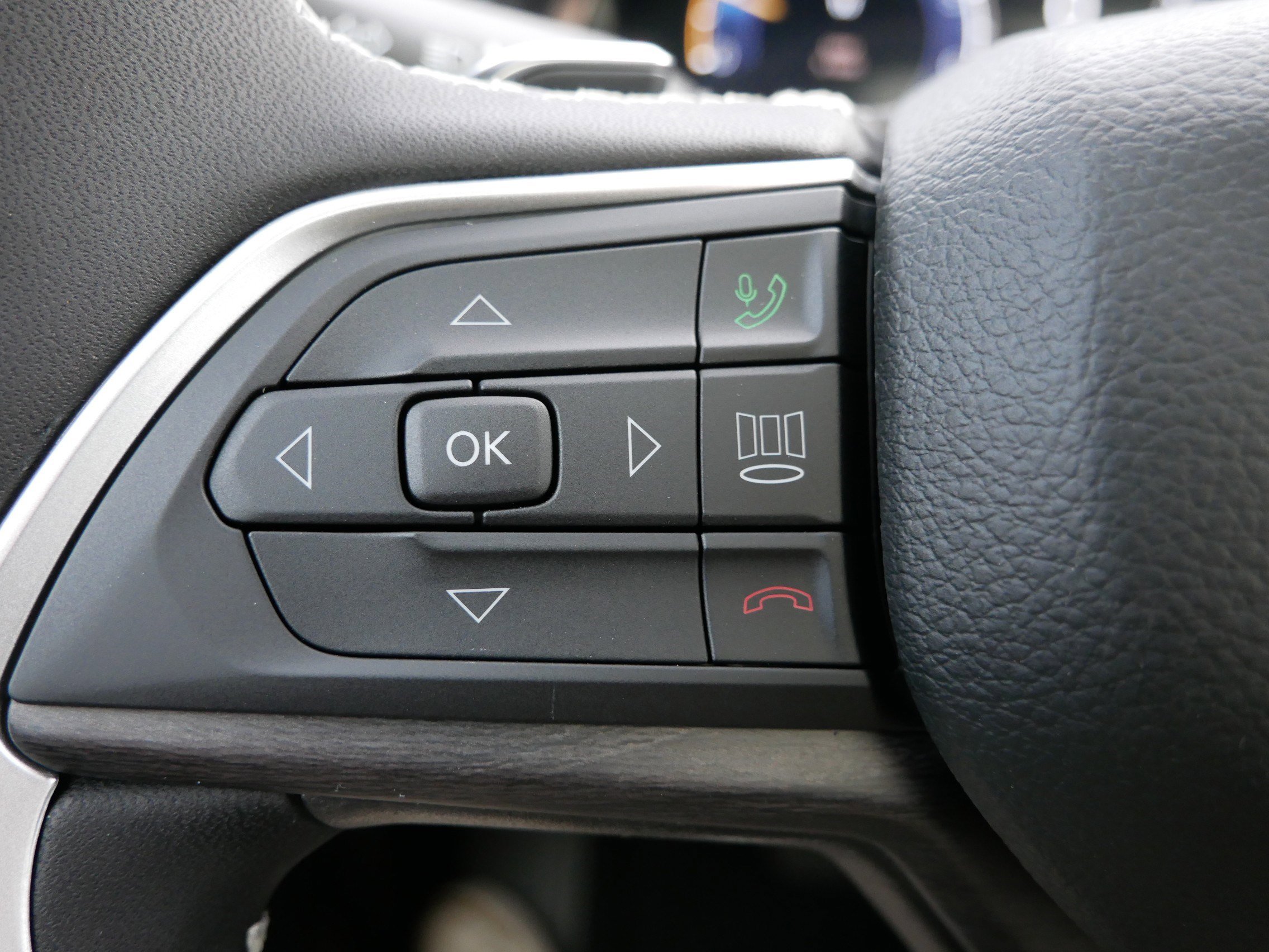 New 2026 Jeep Grand Cherokee Limited image 18